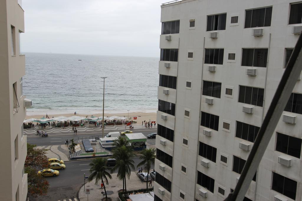 Apartamento com Vista Parcial do Mar - 907